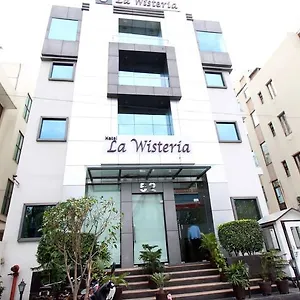 la-wisteria.hotelsdelhi.org/